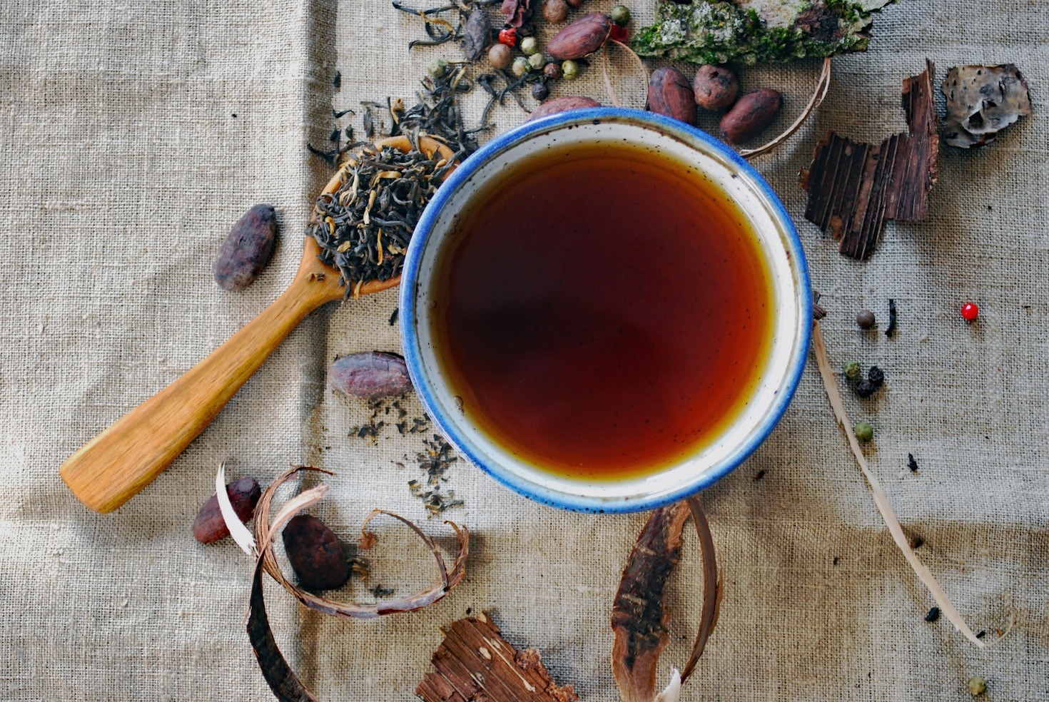 How to Incorporate Detox Teas into Your Routine